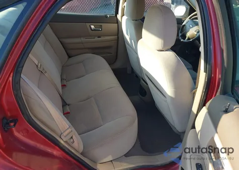 2000 Ford Taurus Se z USA, uszkodzony, nr VIN 1FAFP53U2YG214613